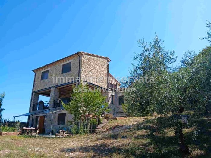 Casa con 5 locali in vendita in IL GREPPO, Centro, Manciano