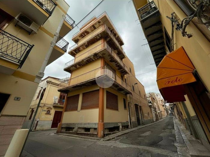 Casa con 6 locali in vendita in Via Aiello, Centro, Bagheria