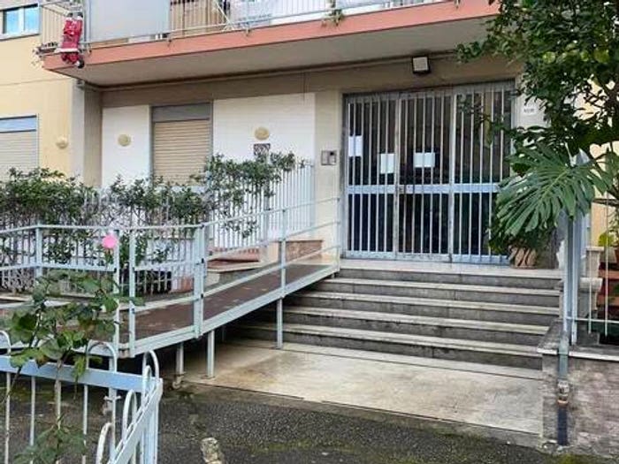 Appartamento trilocale in vendita in Via San Lorenzo, San Lorenzo, Palermo