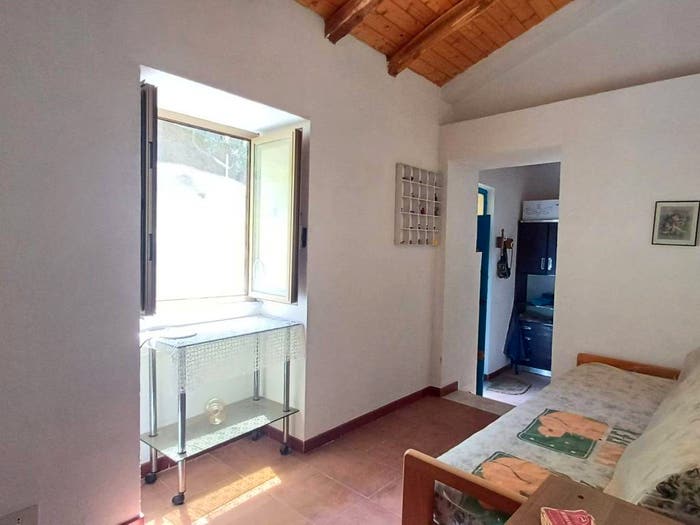 Casa trilocale in vendita in Contura, Sant'Angelo di Brolo