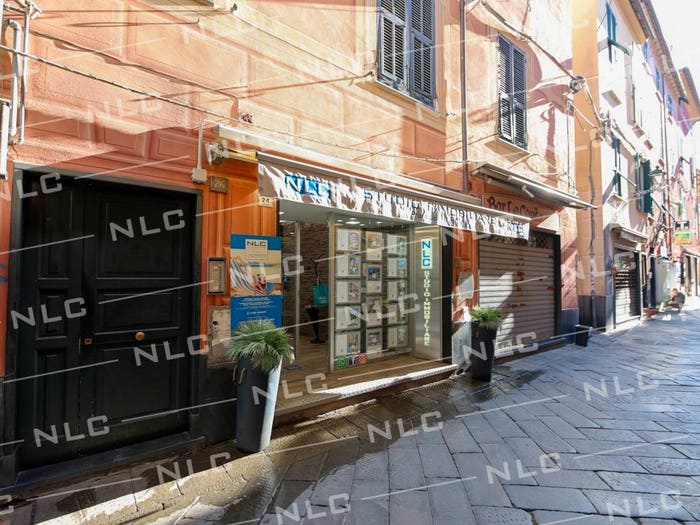 Appartamento trilocale in vendita in Via Roma, Centro, Lavagna