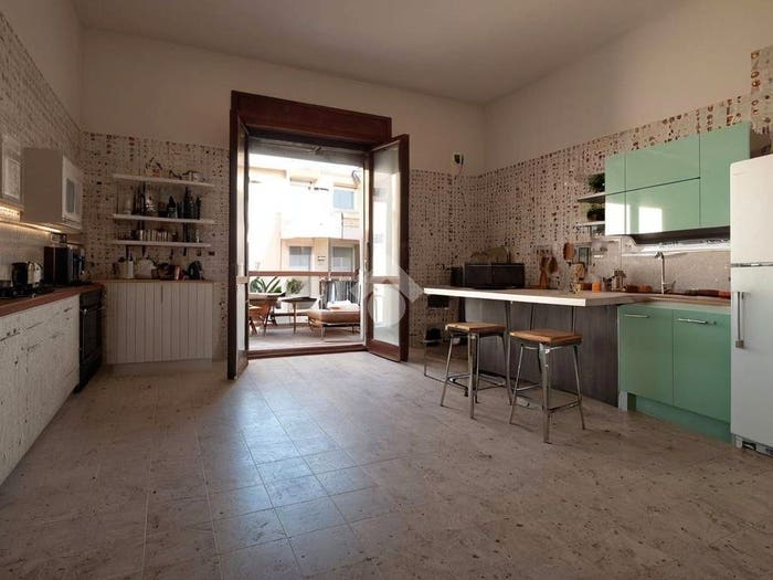 Appartamento con 6 locali in vendita in Via D'amato, Semicentro, Campobasso