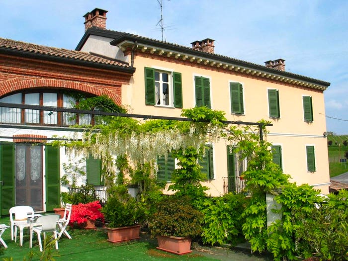 Casa con 6 locali in vendita in Vignale Monferrato