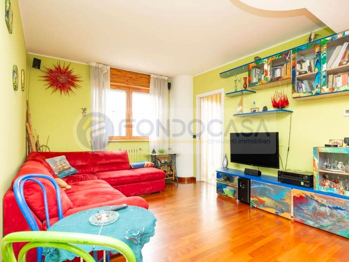 Appartamento trilocale in vendita in Via San Mamete, Quartiere Adriano, Milano