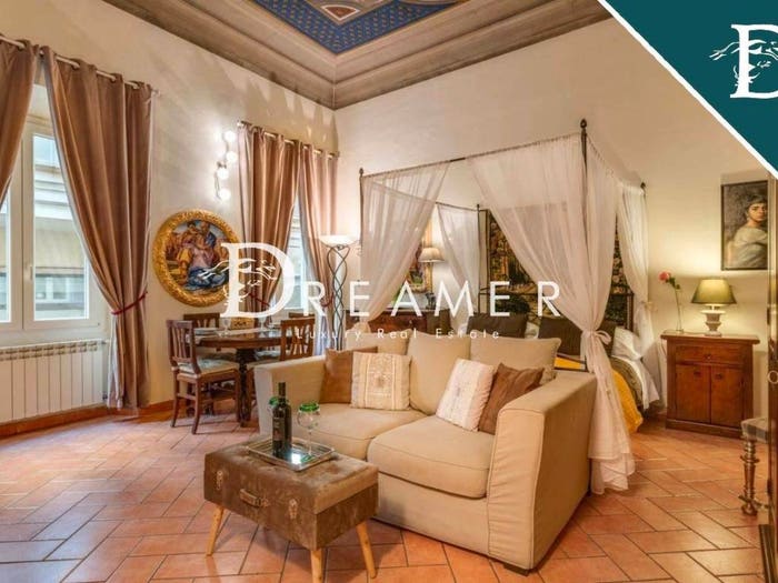 Appartamento con 6 locali in vendita in Piazza della Signoria, Signoria Uffizi, Firenze