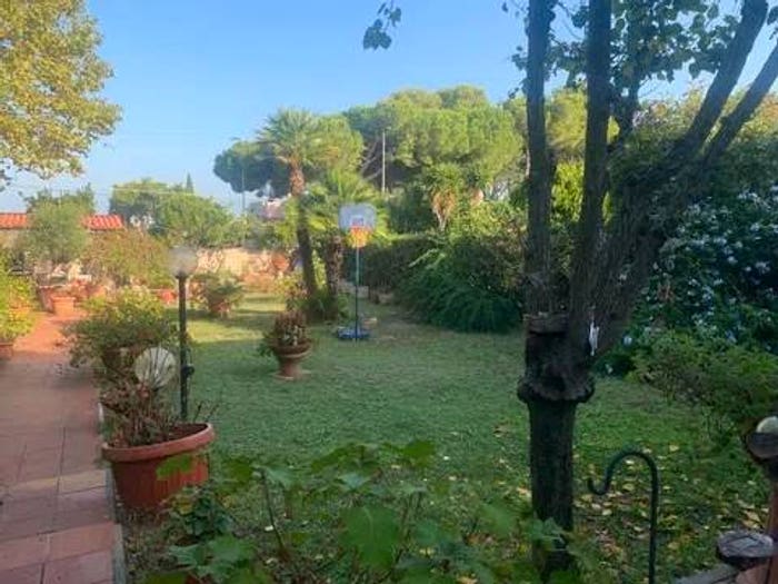 Casa con 6 locali in vendita in Montenero Basso Montenero Alto, Livorno
