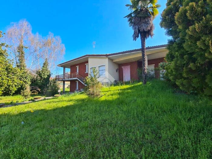 Casa con 5 locali in vendita in Via Senatore Giovanni Marcora, Centro, Inveruno