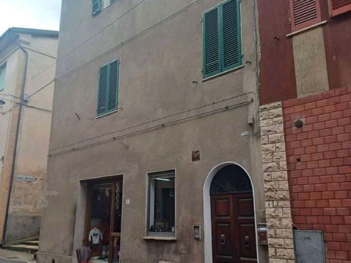 Appartamento bilocale in vendita in via Fioretti, Pozzuolo, Castiglione del Lago