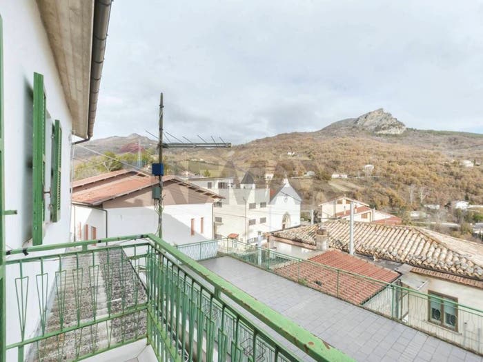 Casa con 6 locali in vendita in via del belvedere, Villa Celiera