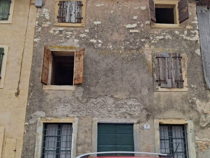 Casa trilocale in vendita in Via Saline, Tregnago