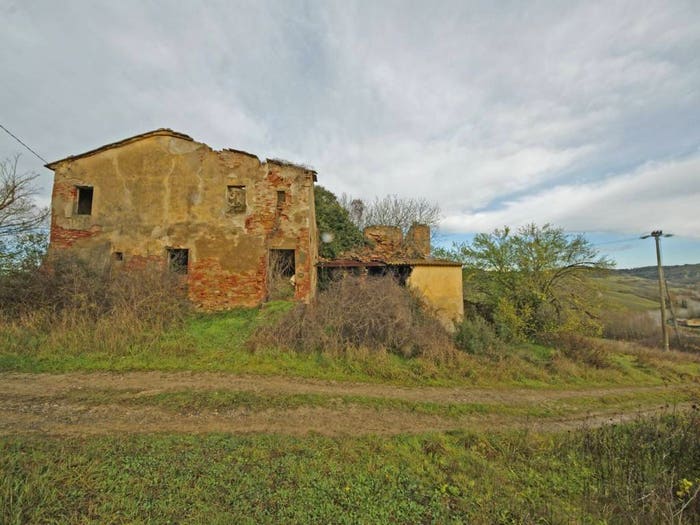 Casa in vendita in Via delle Colline per Legoli, Peccioli