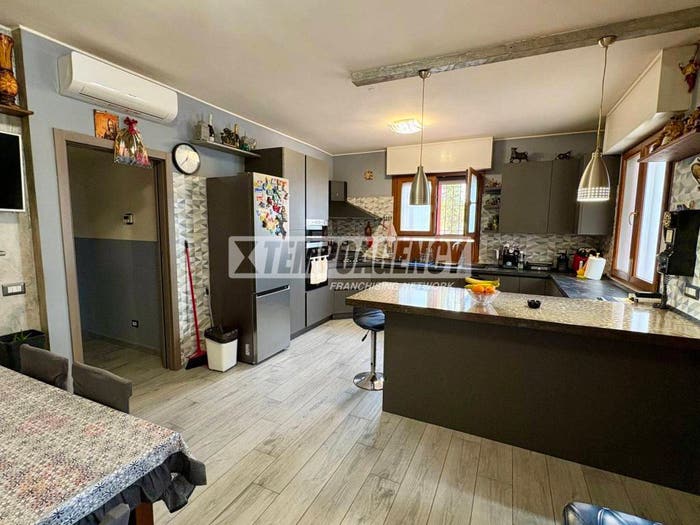 Appartamento trilocale in vendita in Via delle rose, Centro, Pieve Emanuele