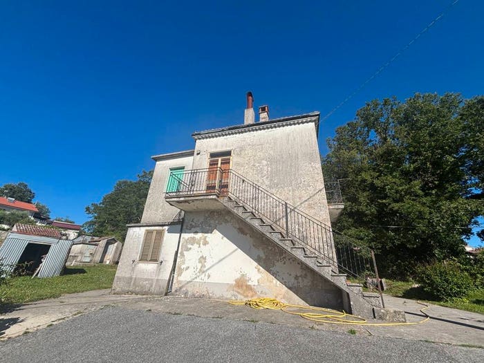 Casa con 5 locali in vendita in Contrada Rosa di Sopra, Lauria