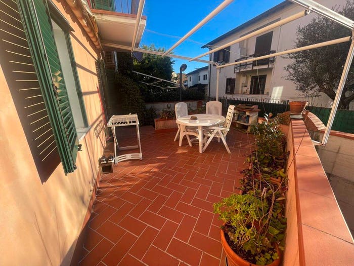 Casa quadrilocale in vendita in Centro, Ameglia