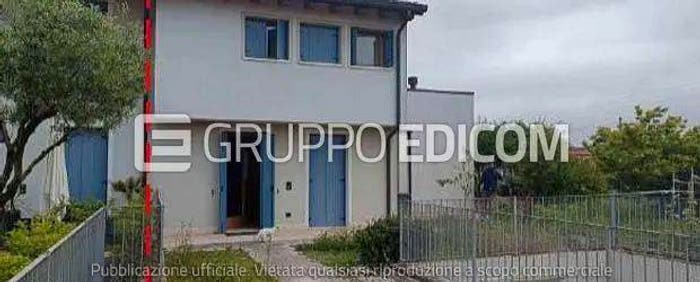 Casa trilocale in vendita in Via San Filippo Neri a, Cavasagra, Vedelago