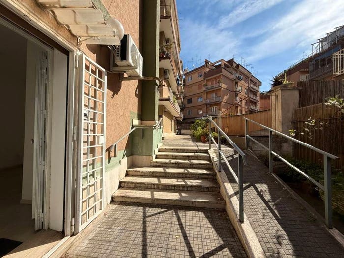 Appartamento monolocale in vendita in Circonvallazione Gianicolense, Monteverde Nuovo, Roma