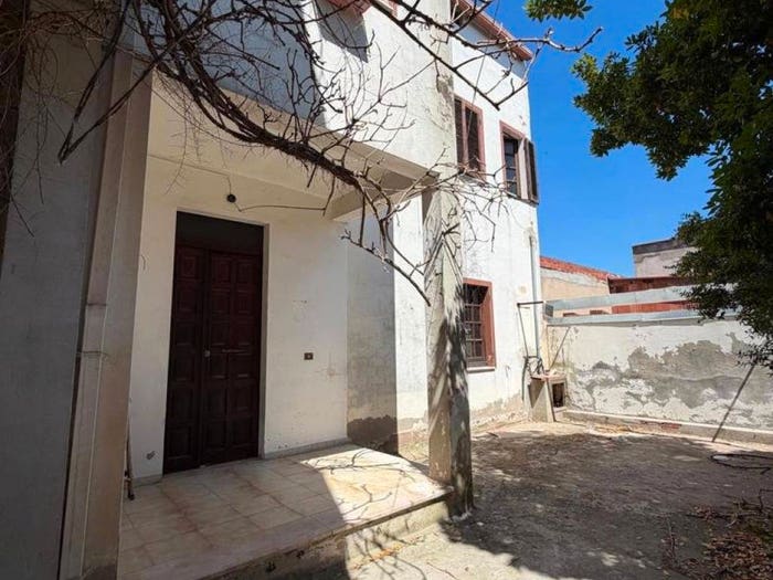 Appartamento con 5 locali in vendita in Via Alfonso Lamarmora, Centro, Capoterra