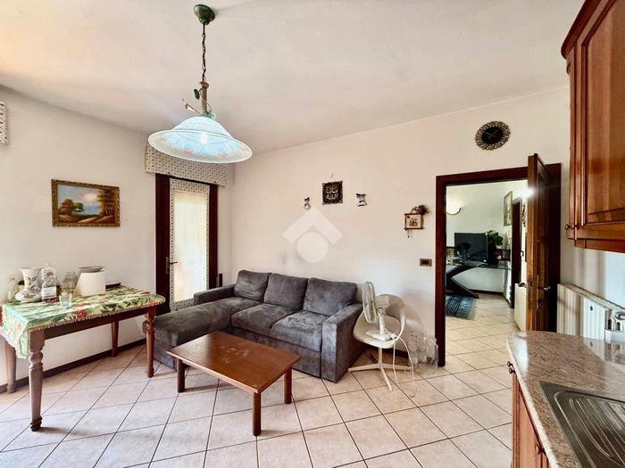 Casa con 5 locali in vendita in Via Sartorio, Centro, Abano Terme