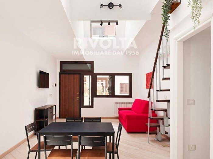 Appartamento bilocale in vendita in Viale di Trastevere, Trastevere, Roma