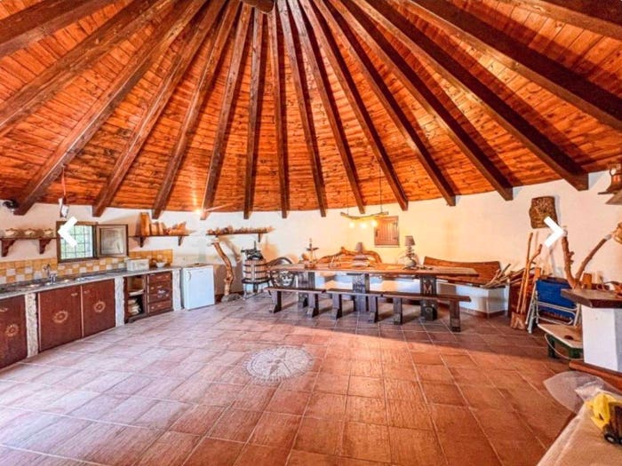 Casa con 6 locali in vendita in Strada CastelsardoSanta Teresa Gallura, Aglientu