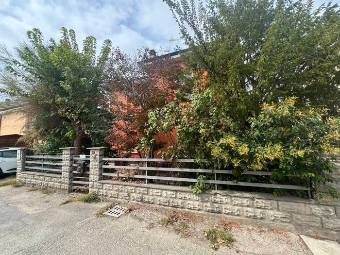 Casa con 6 locali in vendita in Via Biancossa, Centro, Crevalcore