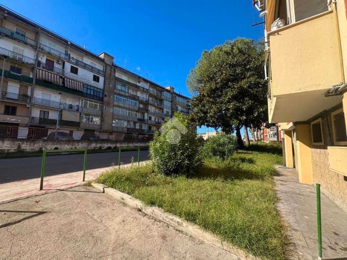 Appartamento trilocale in vendita in Via del Popolo, Aversa