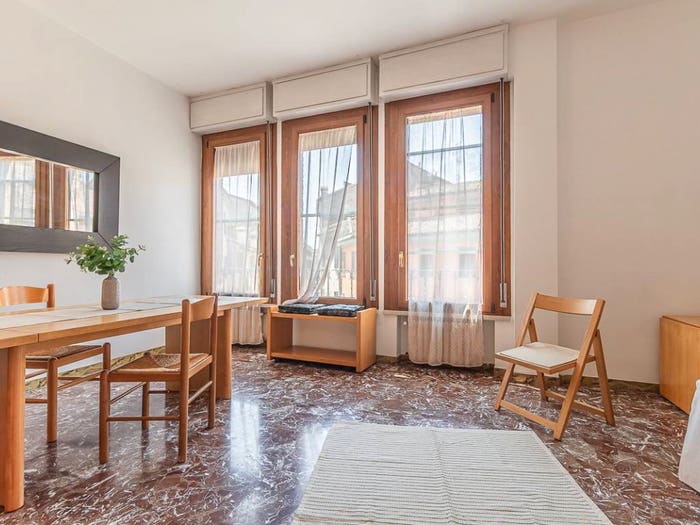 Appartamento quadrilocale in vendita in Centro Storico, Ferrara
