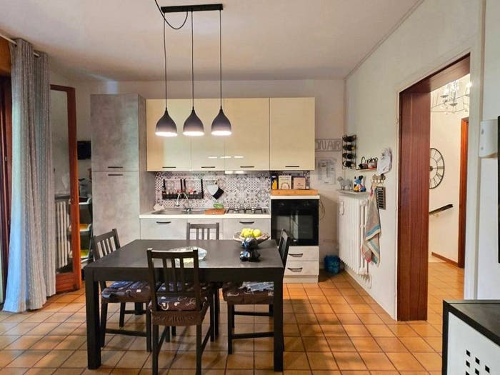 Appartamento trilocale in vendita in Via Carlo Marx, Centro, Rio Saliceto