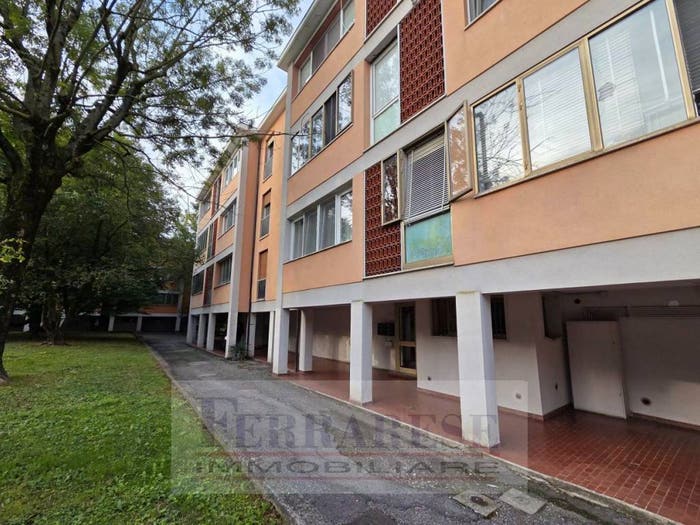 Appartamento quadrilocale in vendita in Via Guido Cardan, Mortise, Padova