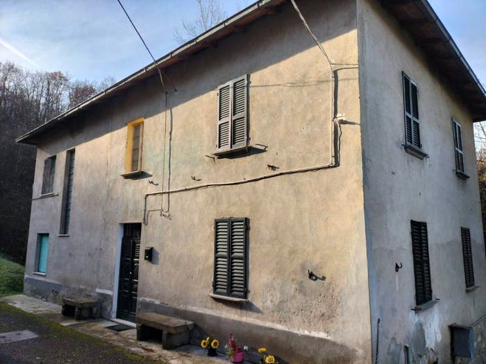 Casa con 6 locali in vendita in Località Codrato, Coli