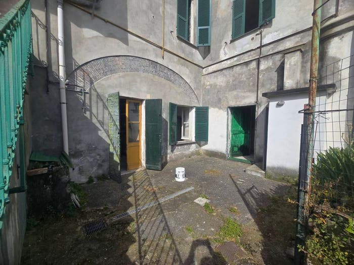 Appartamento bilocale in vendita in Borzoli, Genova