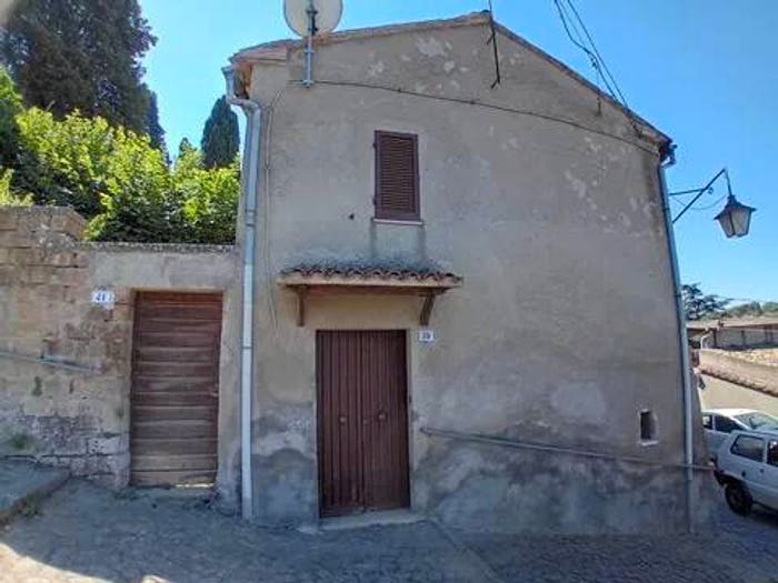 Casa con 5 locali in vendita in Via Oriolo, Centro, Acquapendente