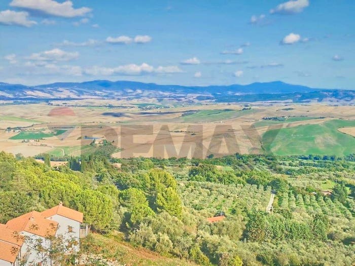 Appartamento con 6 locali in vendita in Via Senese, Centro, Castiglione d'Orcia