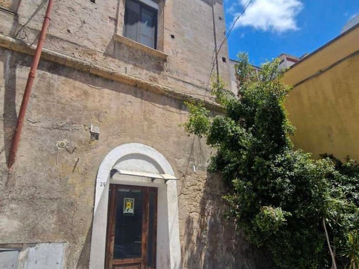 Appartamento quadrilocale in vendita in Via Bastioni Carlo V, Centro Storico, Brindisi