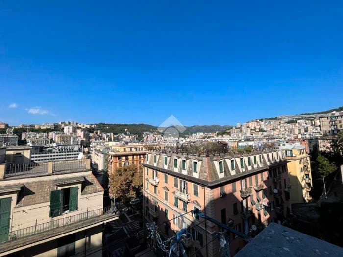 Appartamento quadrilocale in vendita in Corso Sardegna, San Fruttuoso, Genova