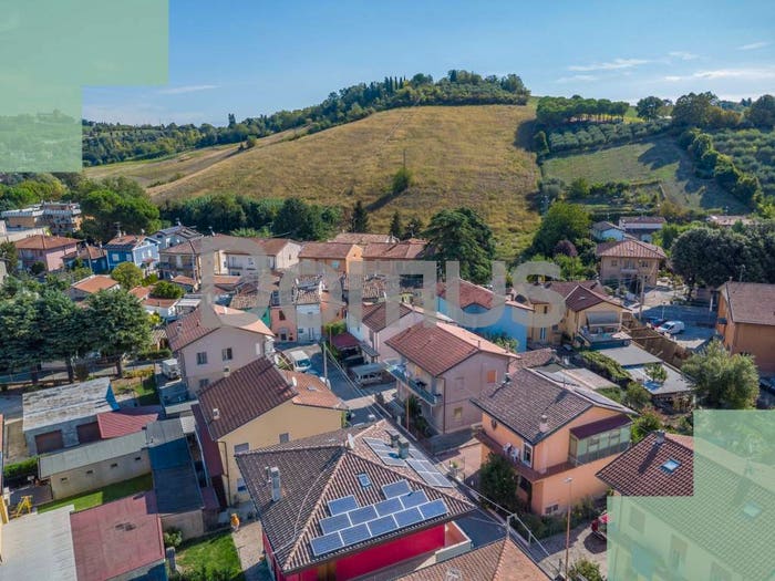 Casa quadrilocale in vendita in Ponte Abbadesse, Cesena