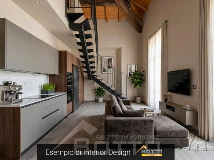 Appartamento trilocale in vendita in via paolo zaccheo, Centro, Cannobio