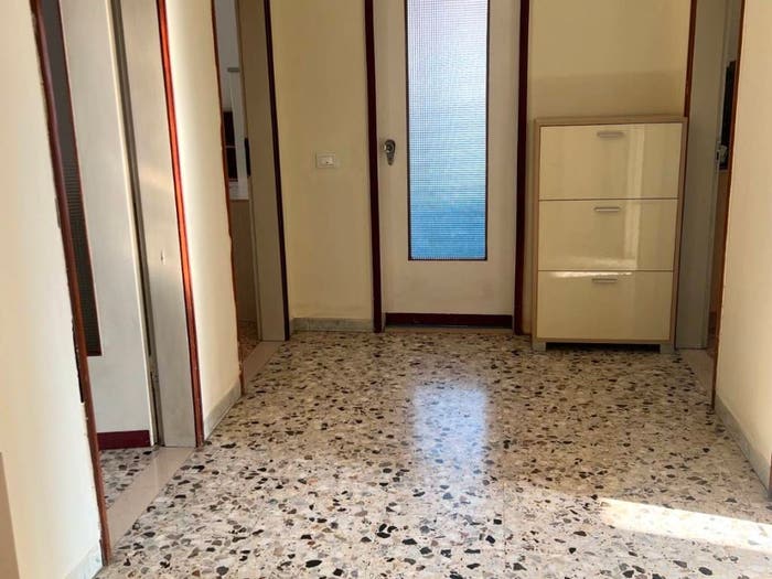Appartamento con 5 locali in vendita in Via Saluzzo, Sant'Agnese Università, Modena