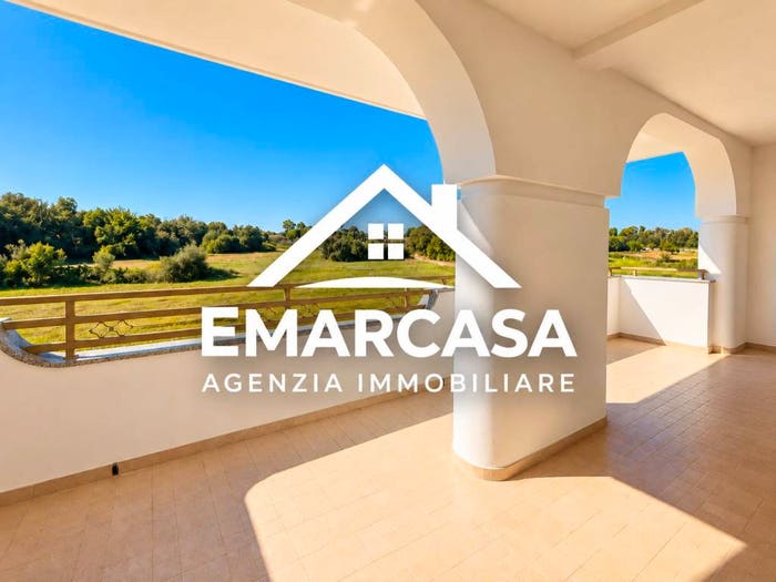 Appartamento con 6 locali in vendita in Via Giacomo Matteotti, Carpignano Salentino