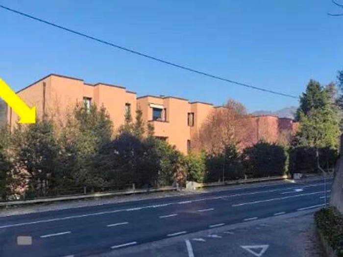 Appartamento trilocale in vendita in Via Oltrecolle, Albate Muggiò, Como