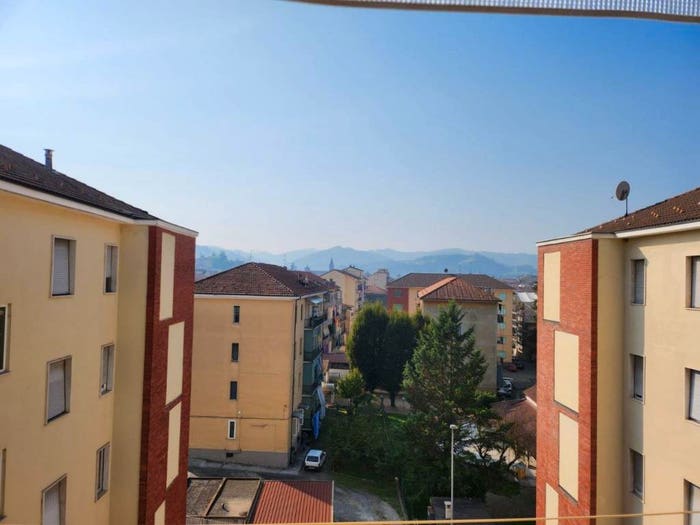 Appartamento bilocale in vendita in Via Nizza, Centro, Acqui Terme