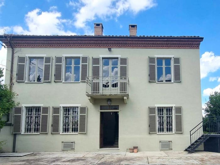 Casa con 5 locali in vendita in Costigliole d'Asti