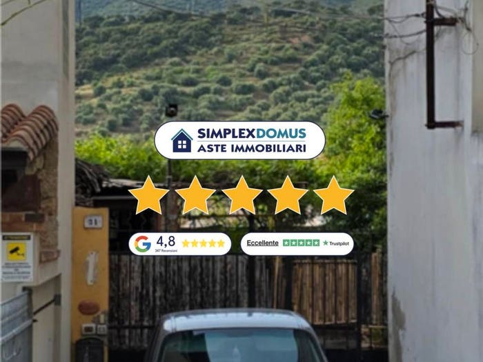 Appartamento con 6 locali in vendita in Via Milano, Centro, Arbus