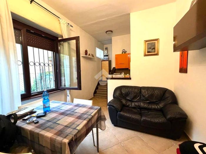Casa bilocale in vendita in Via mirabello, Mirabello Scala, Pavia