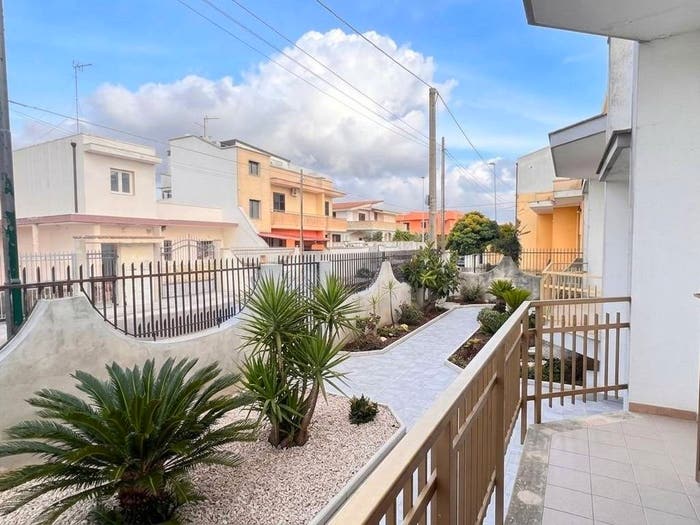 Casa bilocale in vendita in Via Paisiello, Merine, Lizzanello