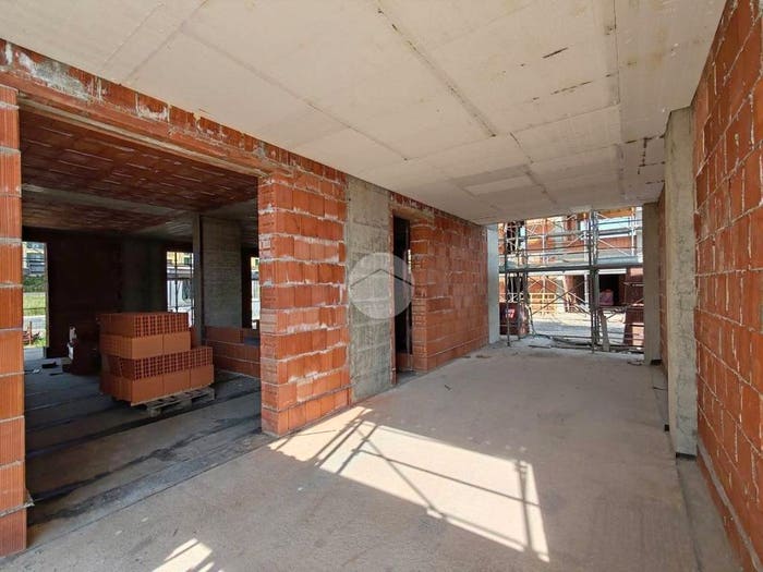 Appartamento trilocale in vendita in Str Cimitero, Centro, Monzambano