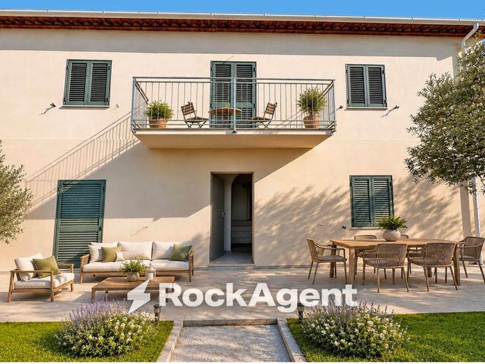 Casa con 6 locali in vendita in Via Vicinale Castellaro, Bibbona