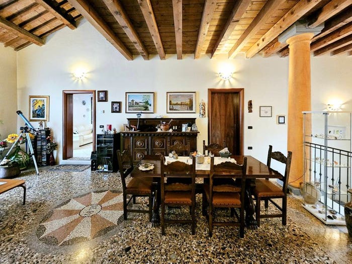 Appartamento quadrilocale in vendita in VIA DELLA Libertà, Centro, Granze