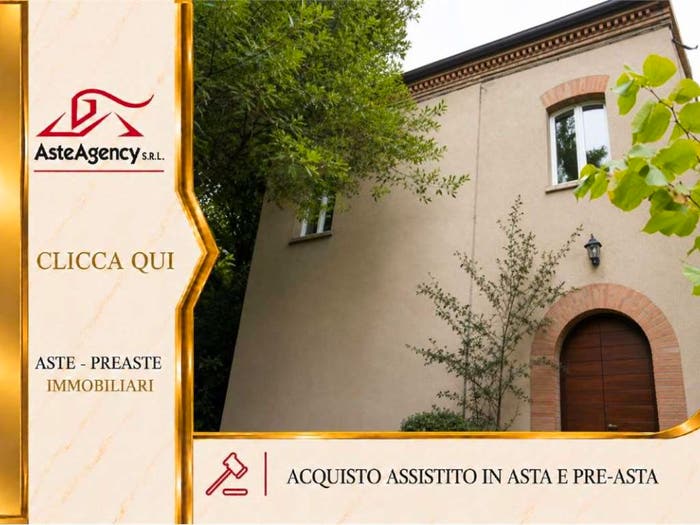 Casa con 6 locali in vendita in Via Villa Bassa, Mercatino Conca