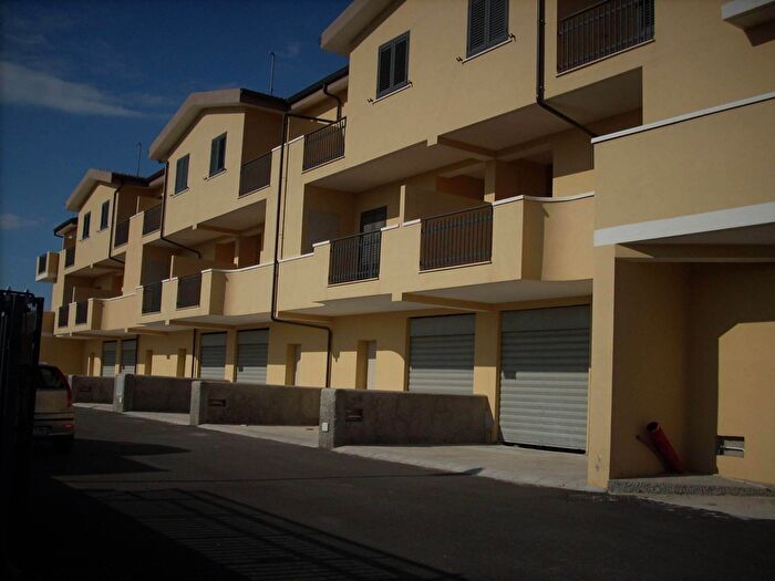 Casa con 5 locali in vendita in Via Arangea, Reggio Calabria